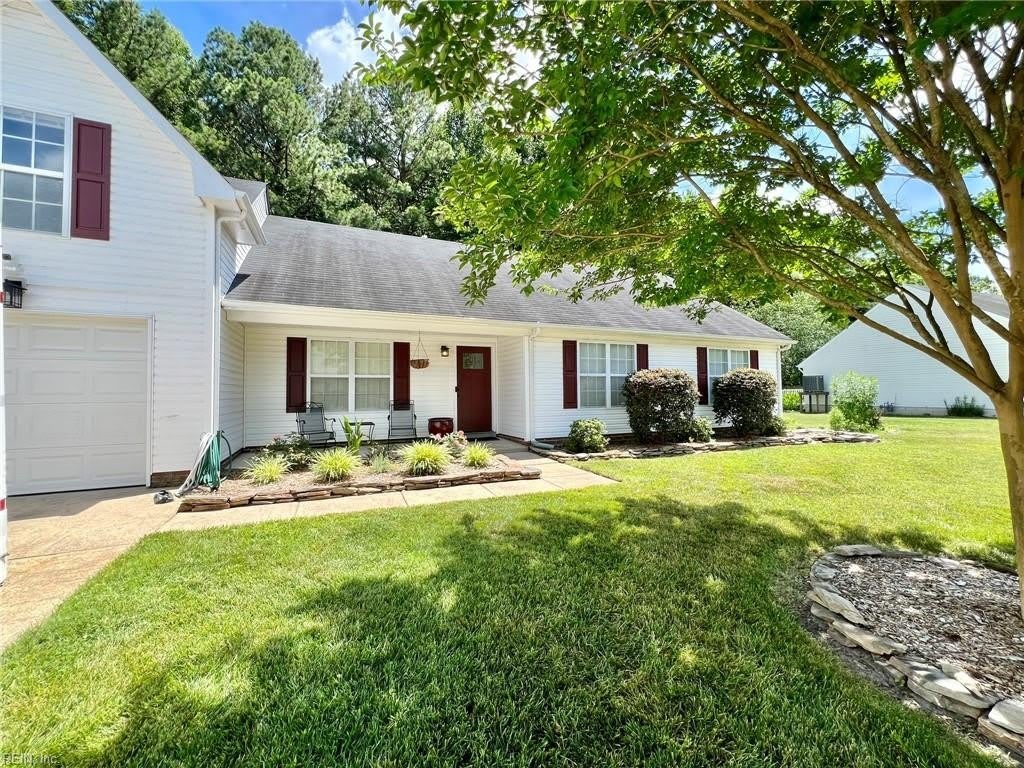 205 Dillwyn Drive – photo 3