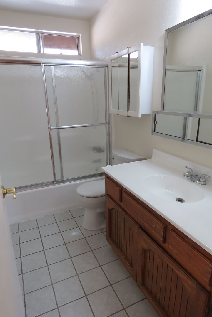 1/2 Acre and All Tile! – photo 4
