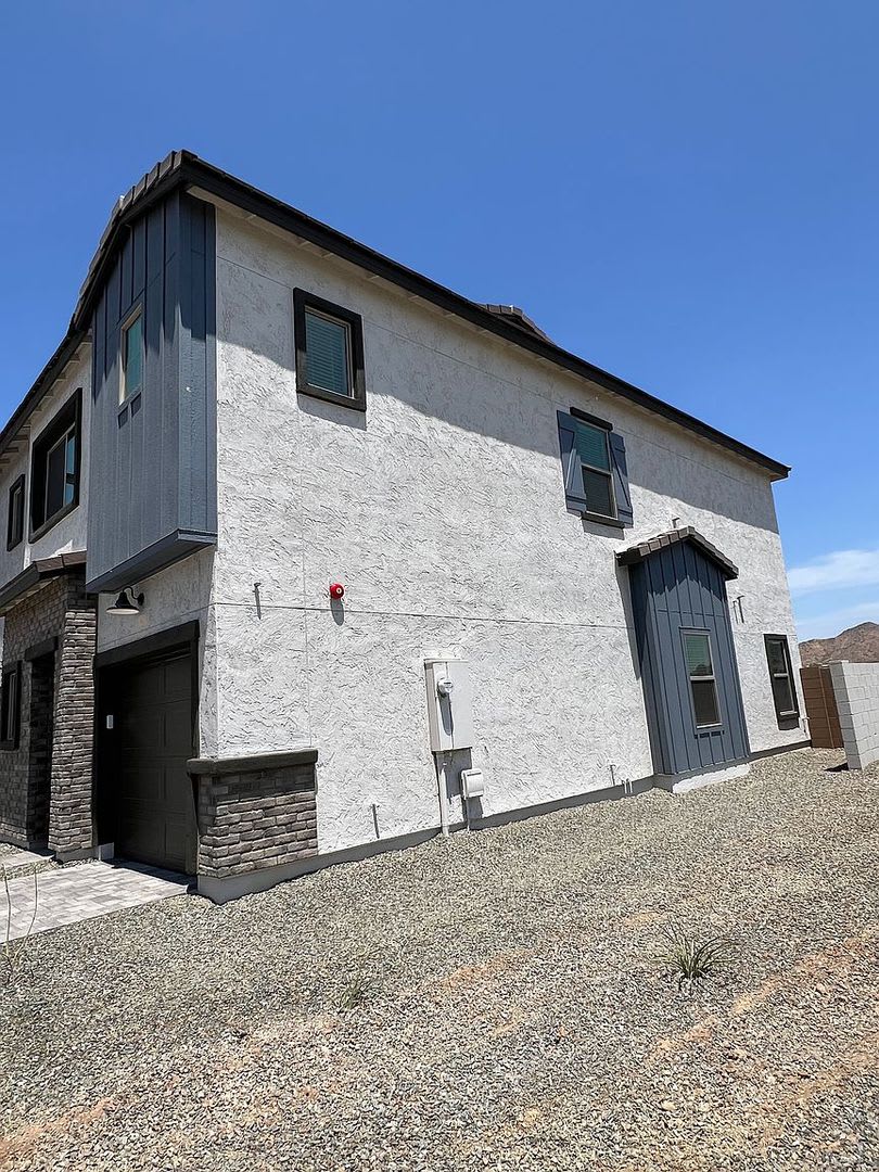 3 Bedroom/2 Bath House Near TSMC! Amazing Mountain Views and Gated Community with Pool! – photo 3