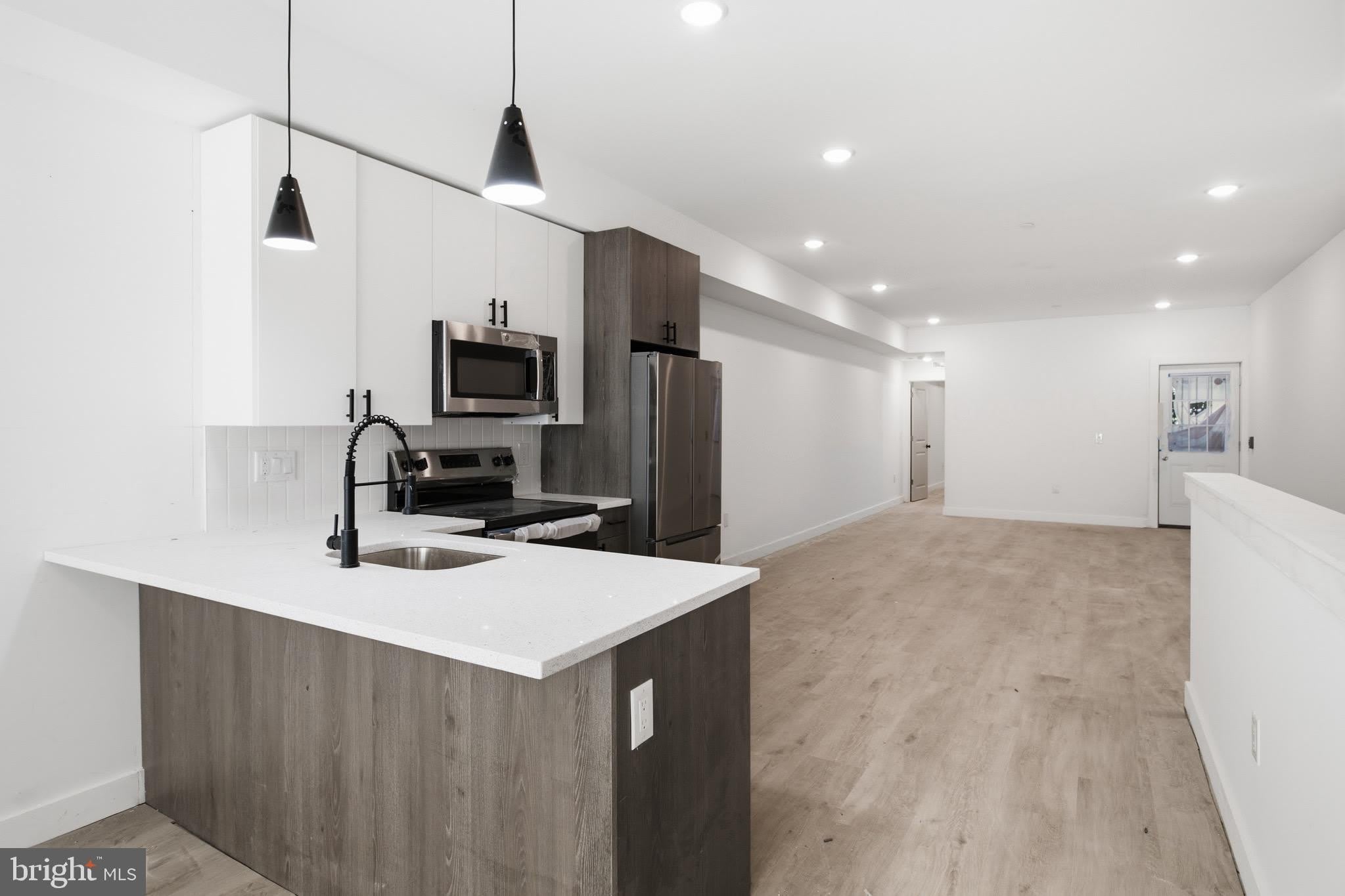 2346 N 16TH Street – photo 2
