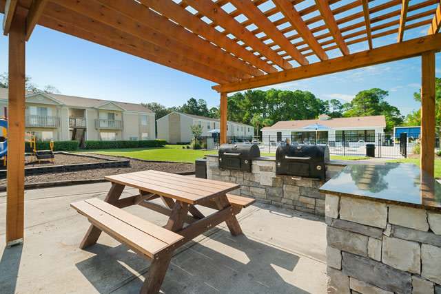 The Retreat at Hidden Bay Apartment Homes – photo 3