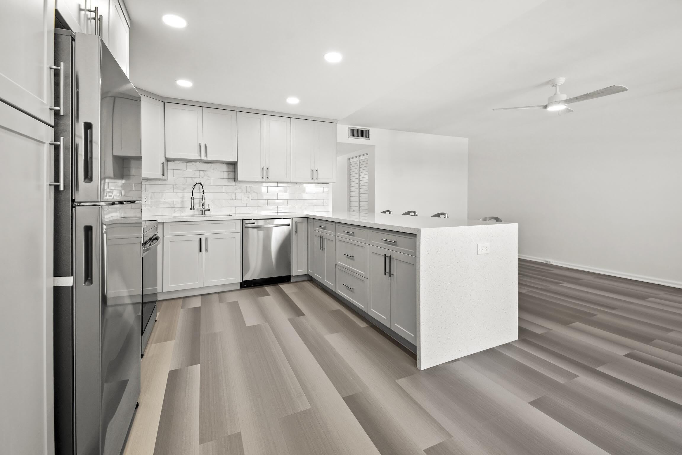 4047 Lincoln – photo 4