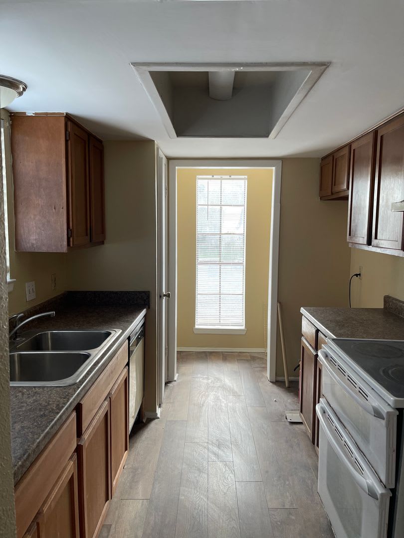 New Rental Listing – photo 5