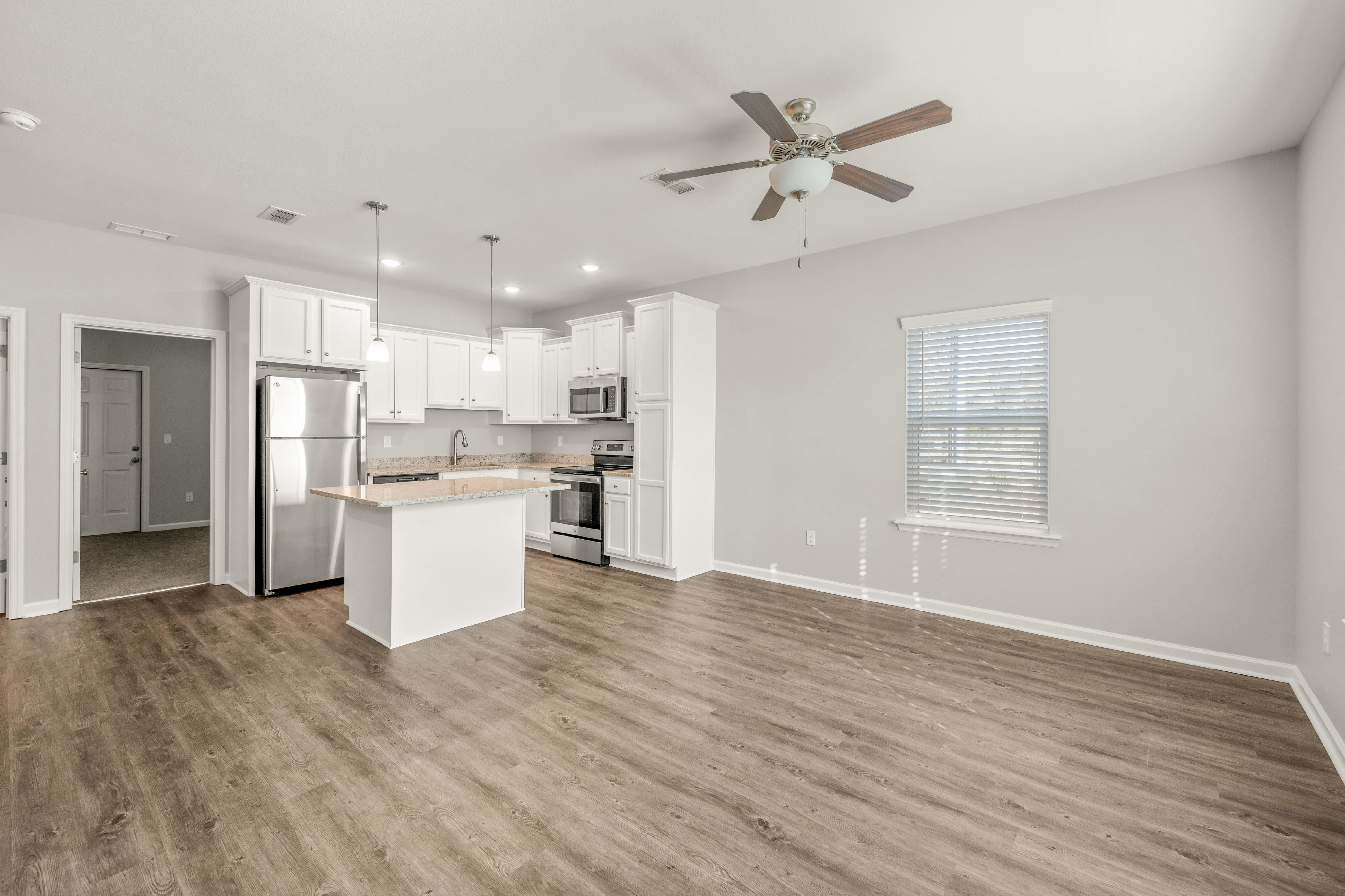 20 Hampton Way – photo 1