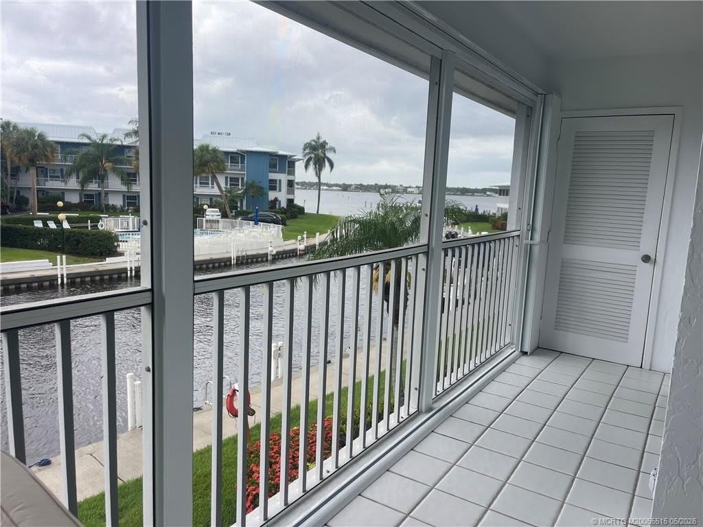 1858 Sw Palm City Road – photo 2