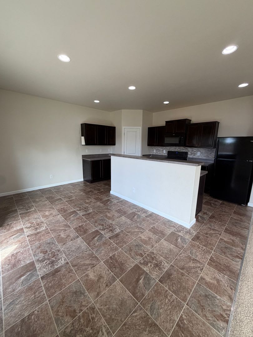 1922 193rd St. E Spanaway, WA 98387 – photo 4