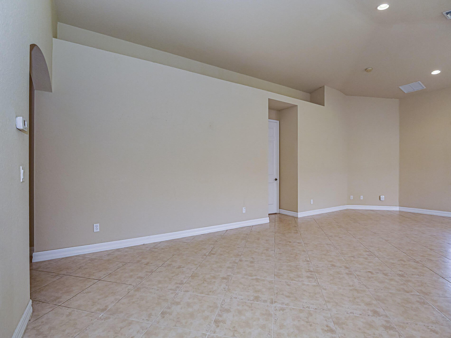5561 57Th Way – photo 4