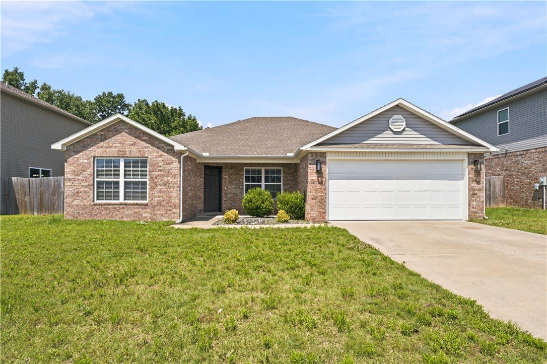 802 SW Green World Street – photo 2