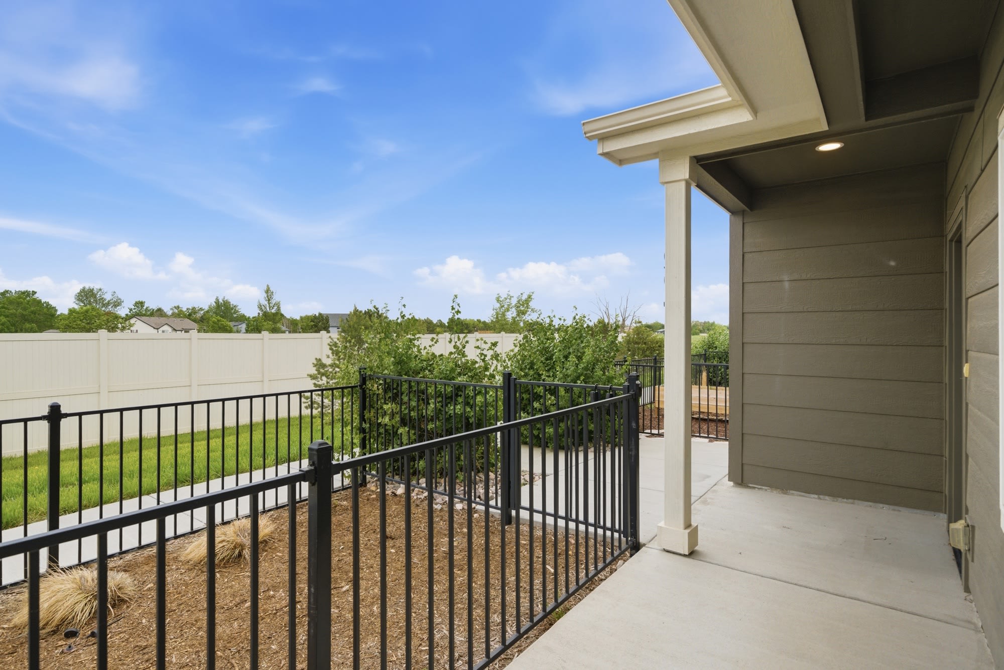 3642 Ronald Reagan Avenue – photo 3