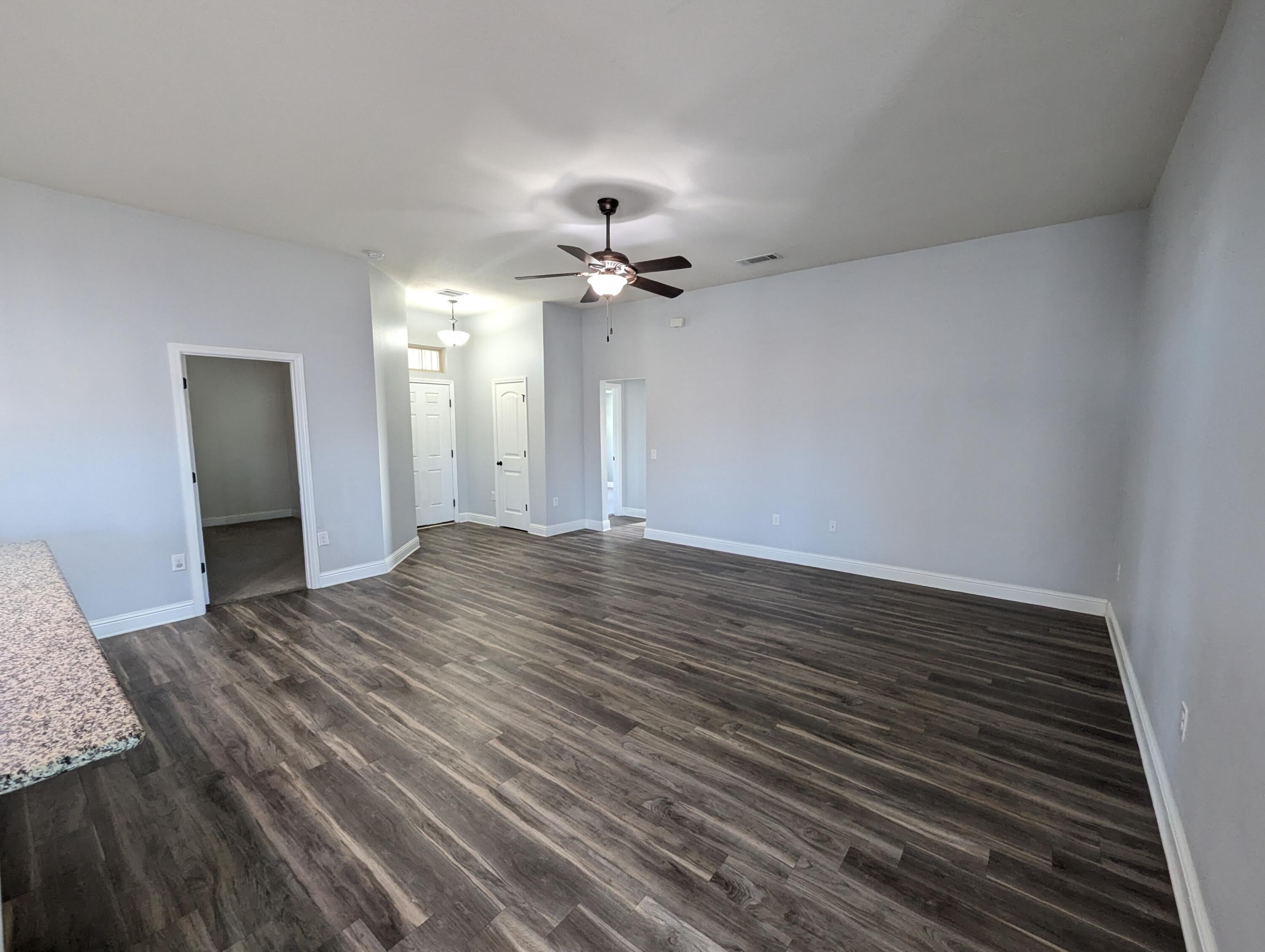 2401 Spur Lane – photo 4