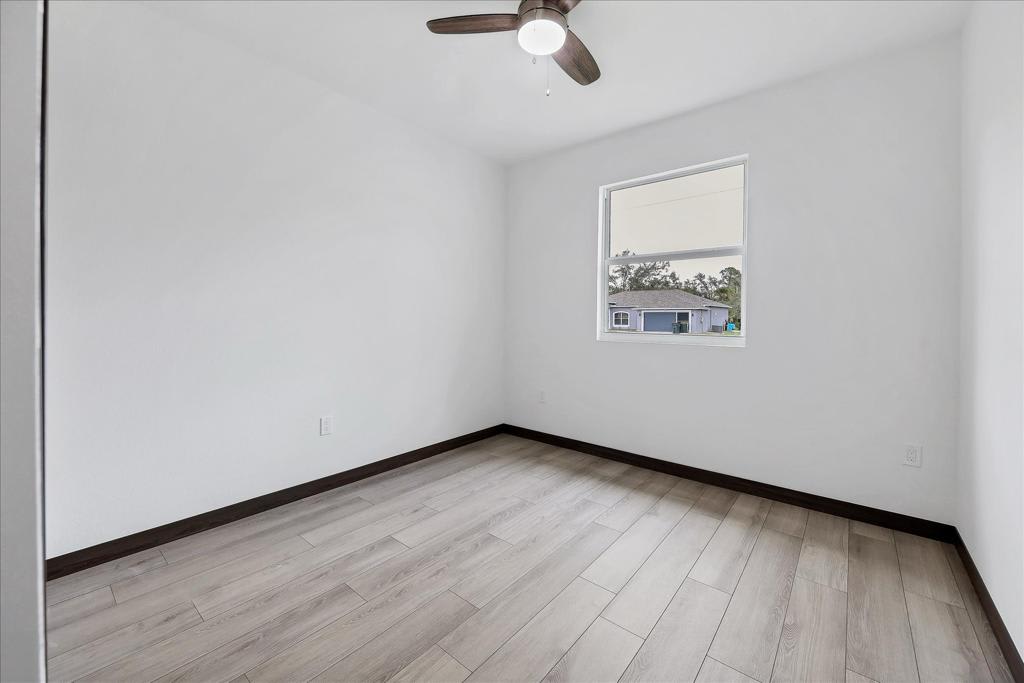 3050 Wentworth Street – photo 3