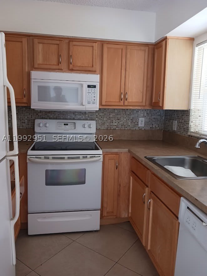 7670 Westwood Dr – photo 2