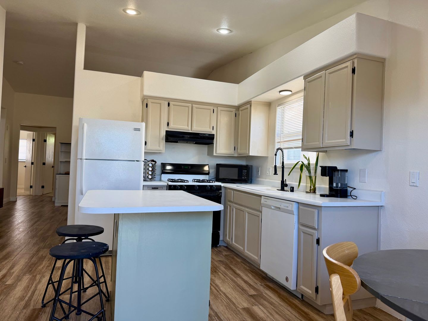 7564 Durham Hall Ave #201 – photo 2
