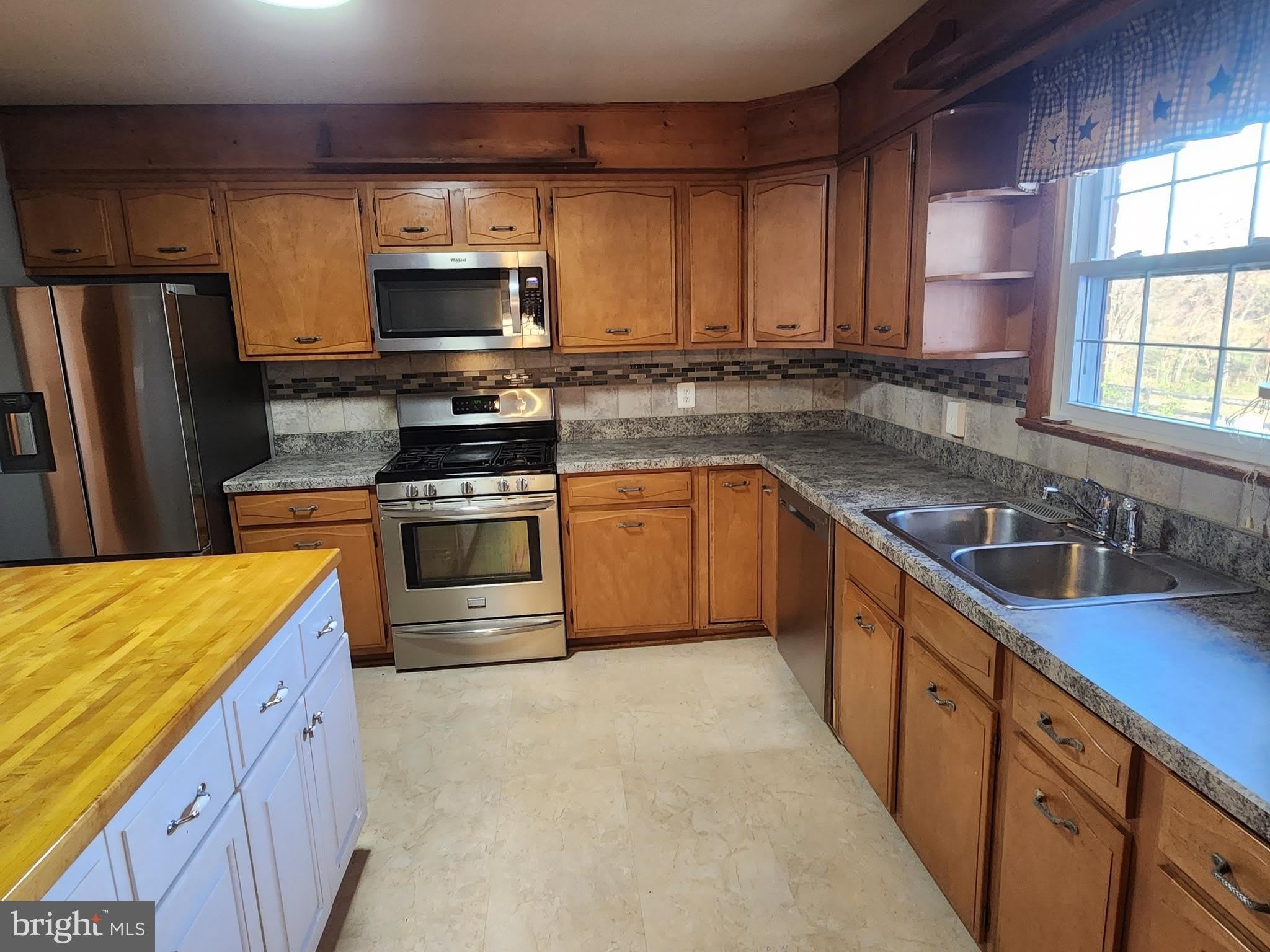 9839 LEES MILL Road – photo 4