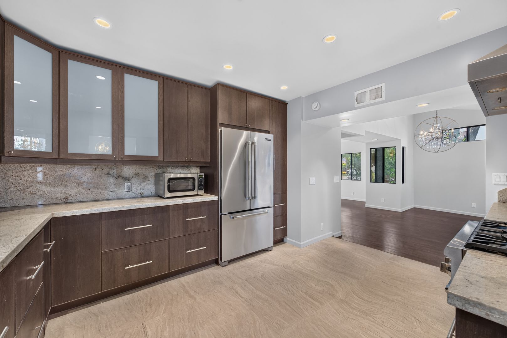 Beautiful 3 Bedroom Family/Entertainers Paradise – photo 5