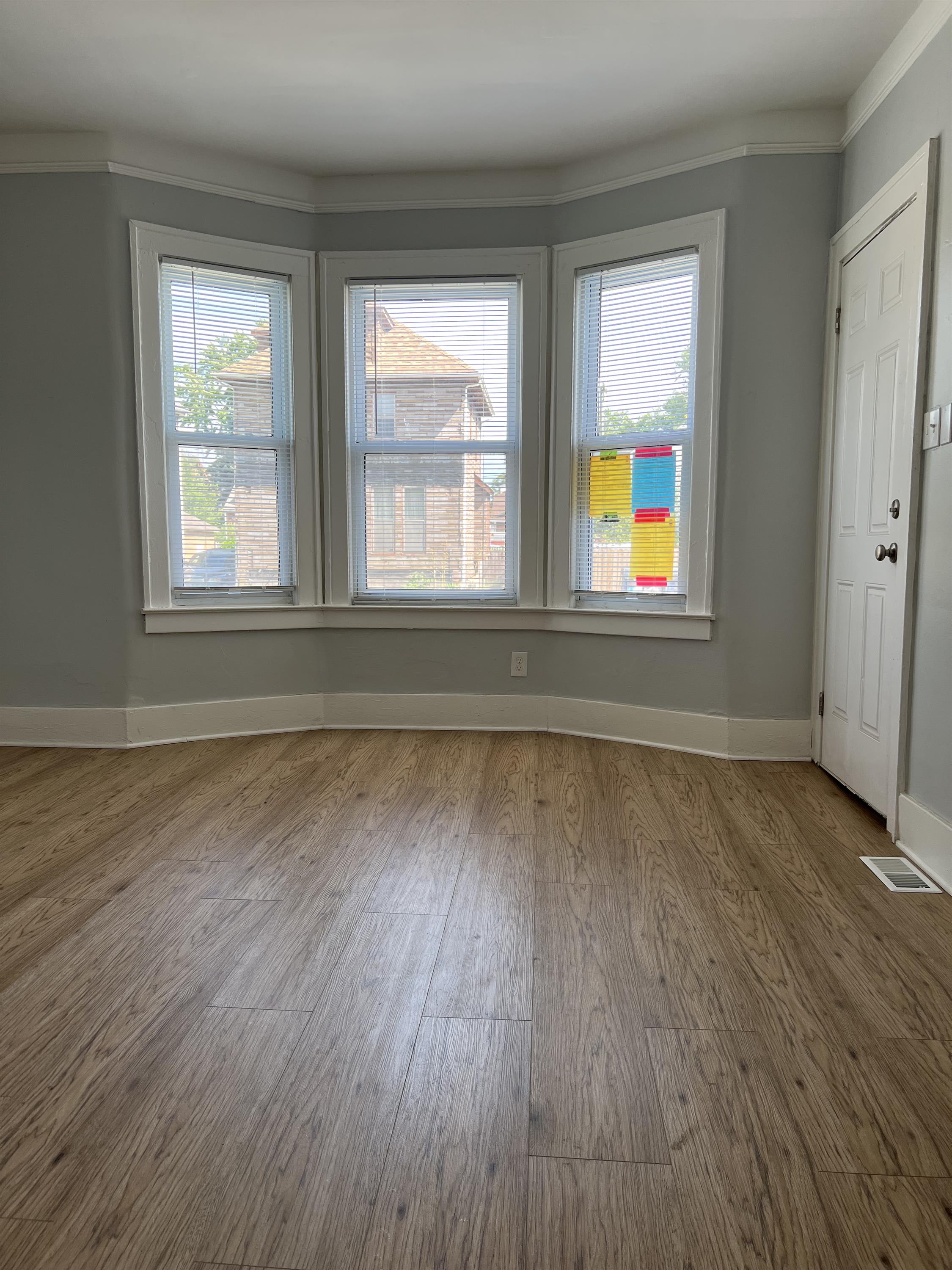 124 Oak Street – photo 3