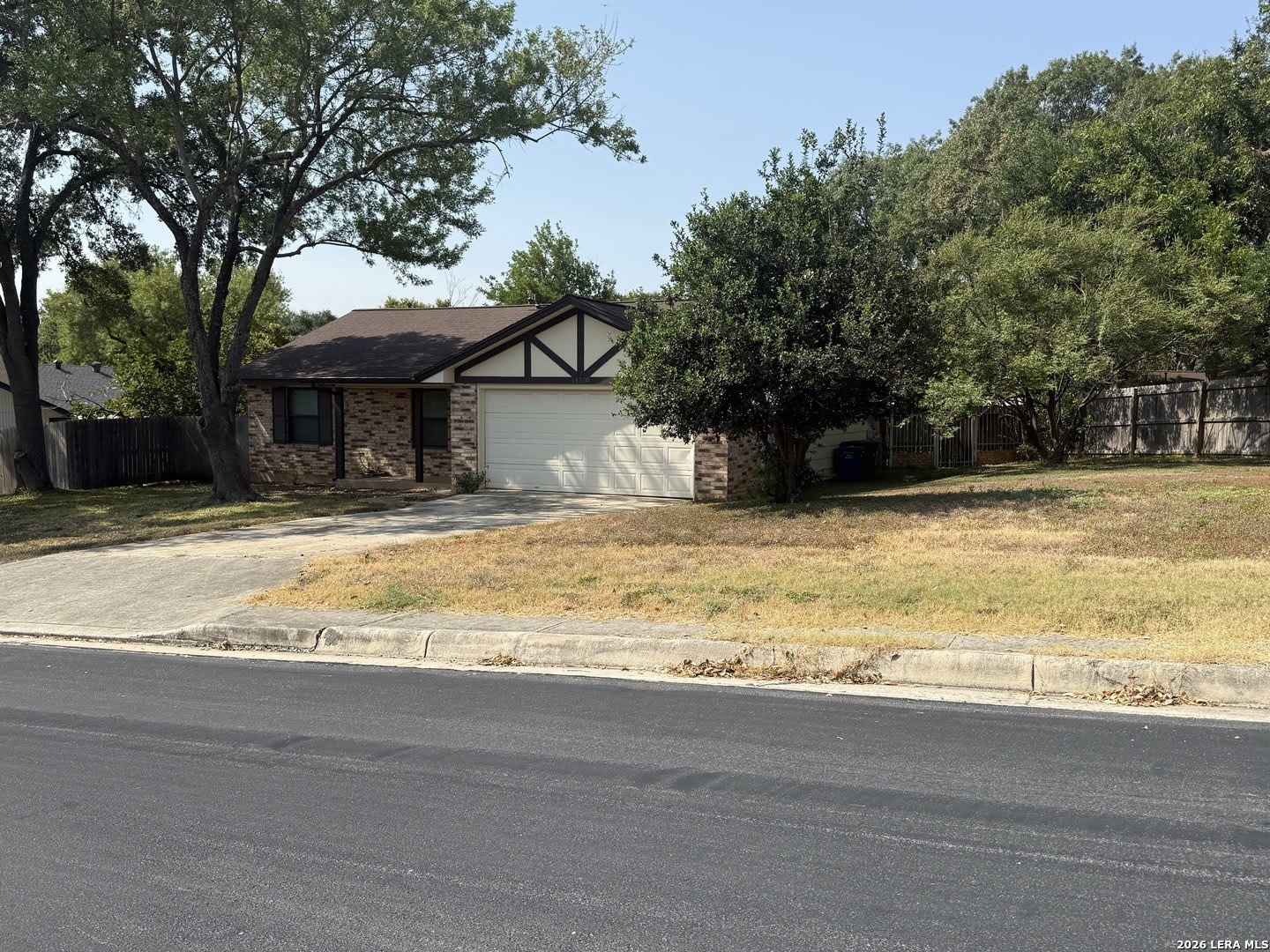 14510 Larkstone St – photo 3