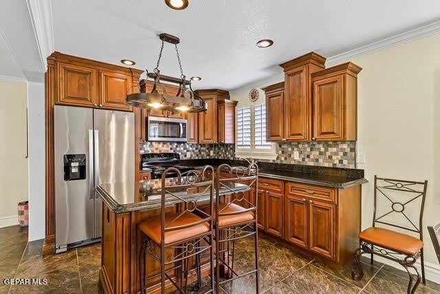 350 Thunderbird Drive – photo 2