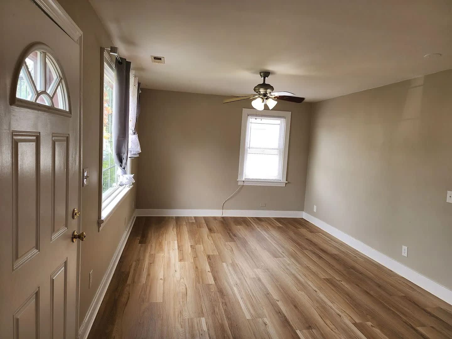 115 S Ivy Ave – photo 4