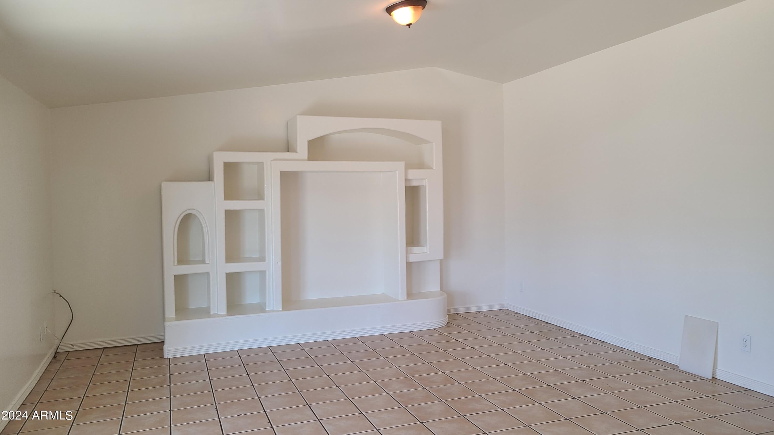 6111 W Cambridge Avenue – photo 4