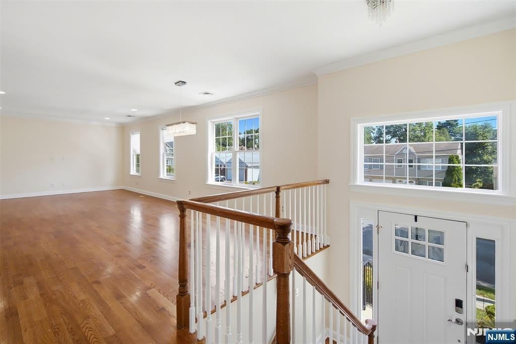 90 Terrace Avenue – photo 3