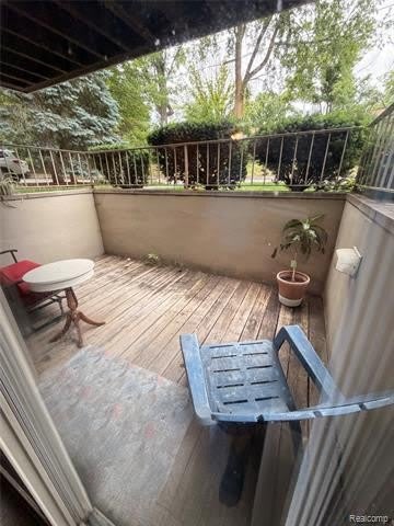 2319 Packard Street – photo 5