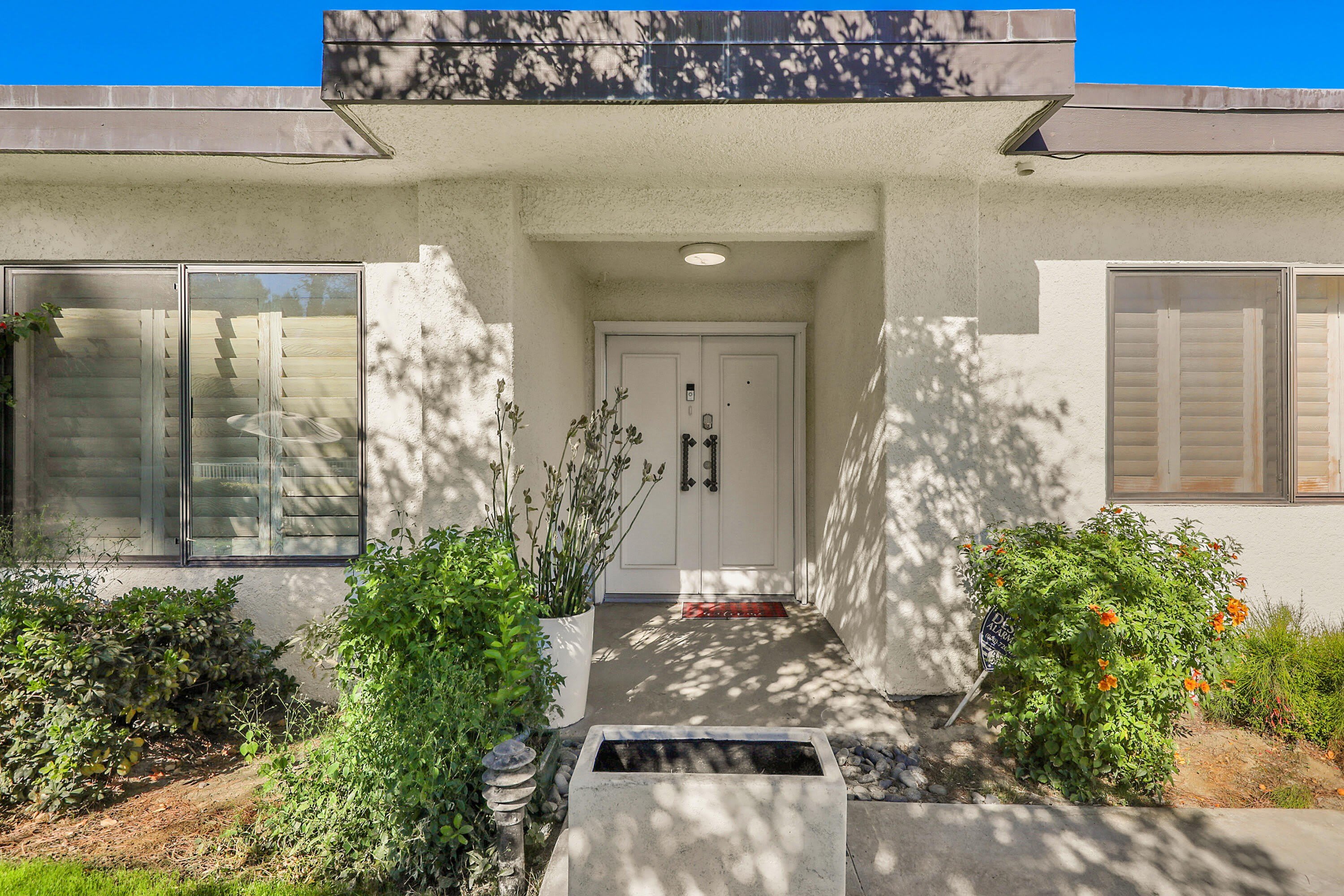 47 Juan Carlos Drive – photo 2