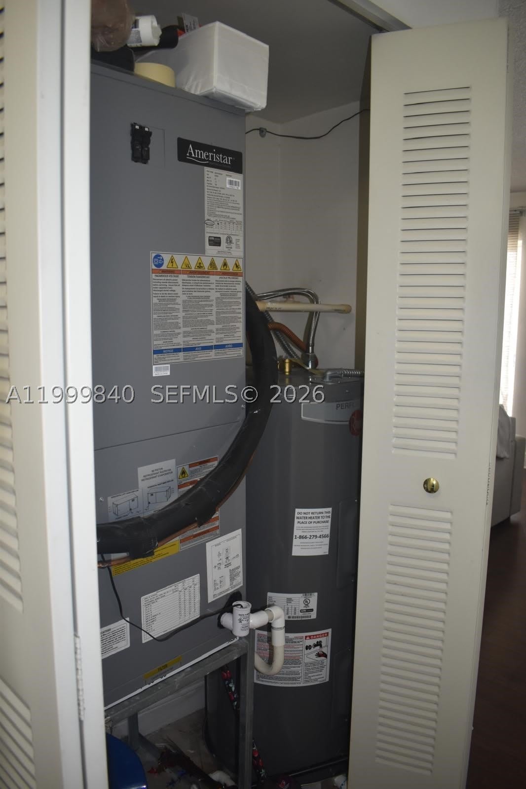 5231 Geneva Way – photo 5