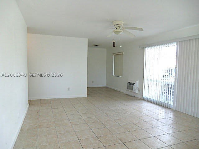 2724 NE 32nd St – photo 4
