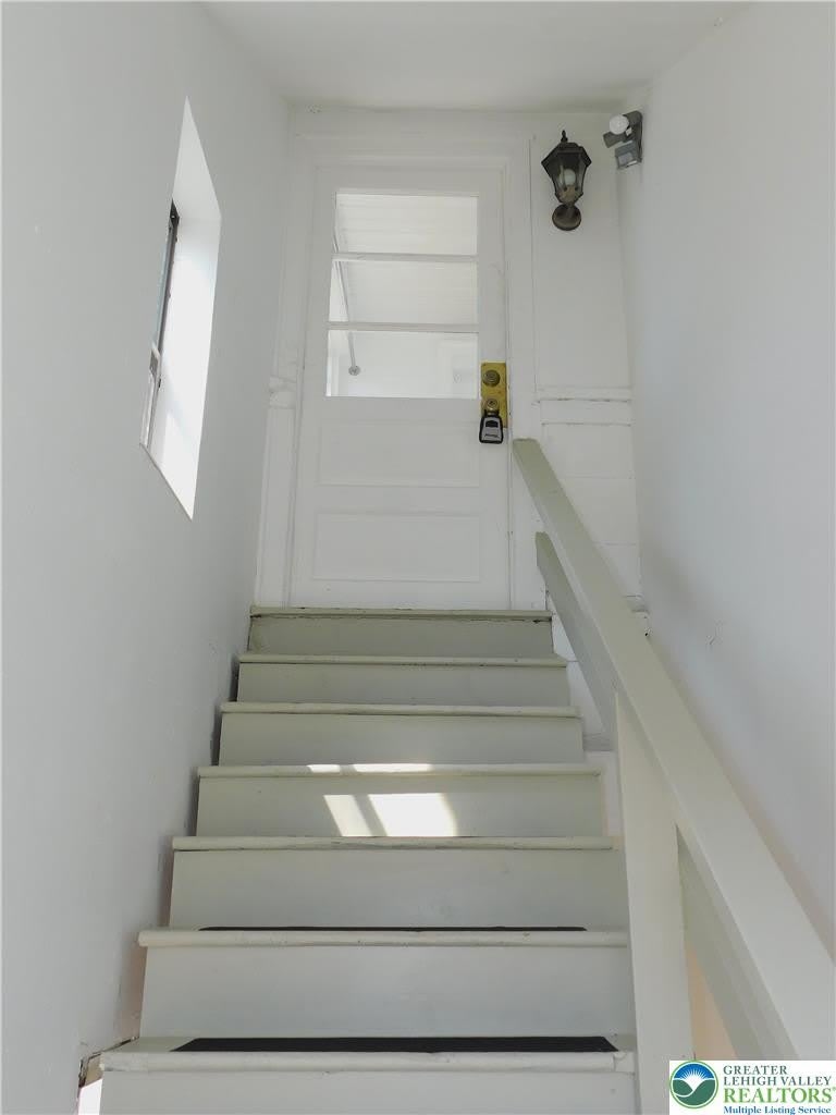 2411 S 5th Street – photo 2