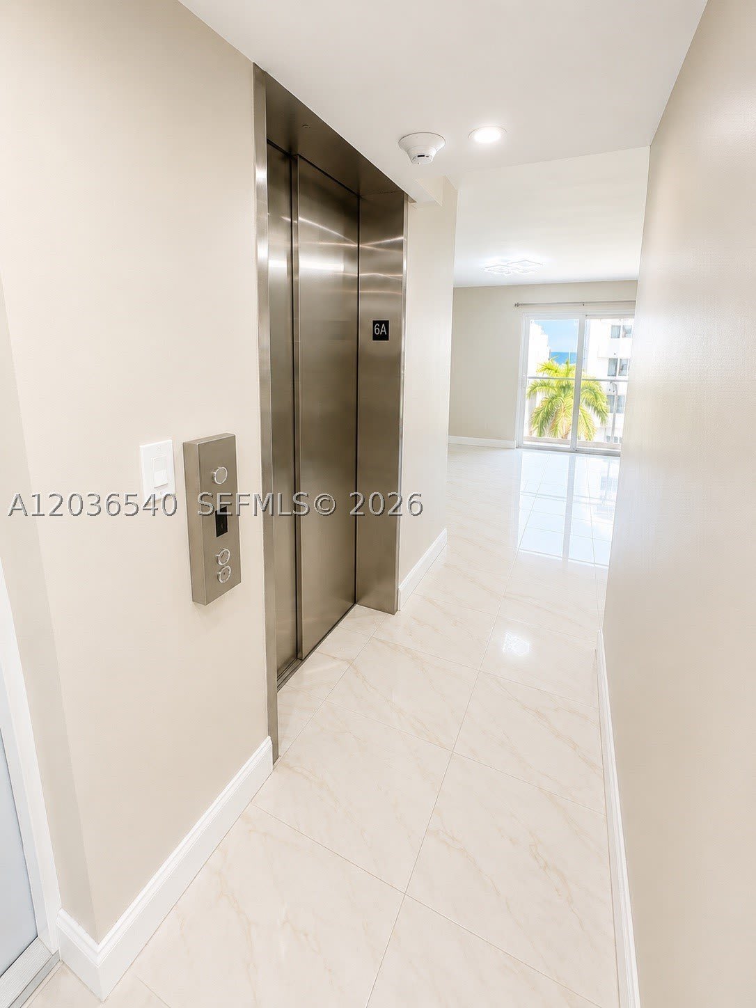 4122 Collins Ave – photo 3