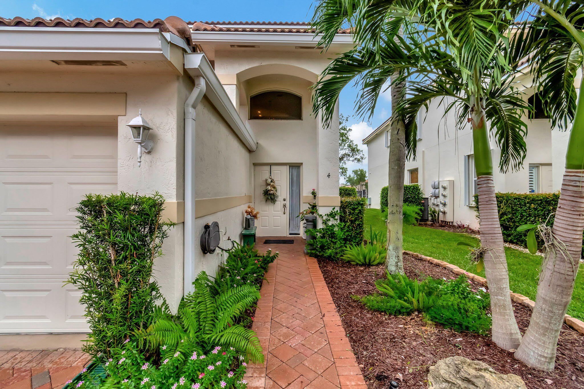 7942 Laina Lane – photo 1