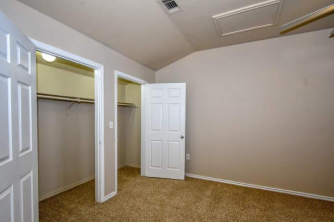 4611 E Houston St 710 – photo 4