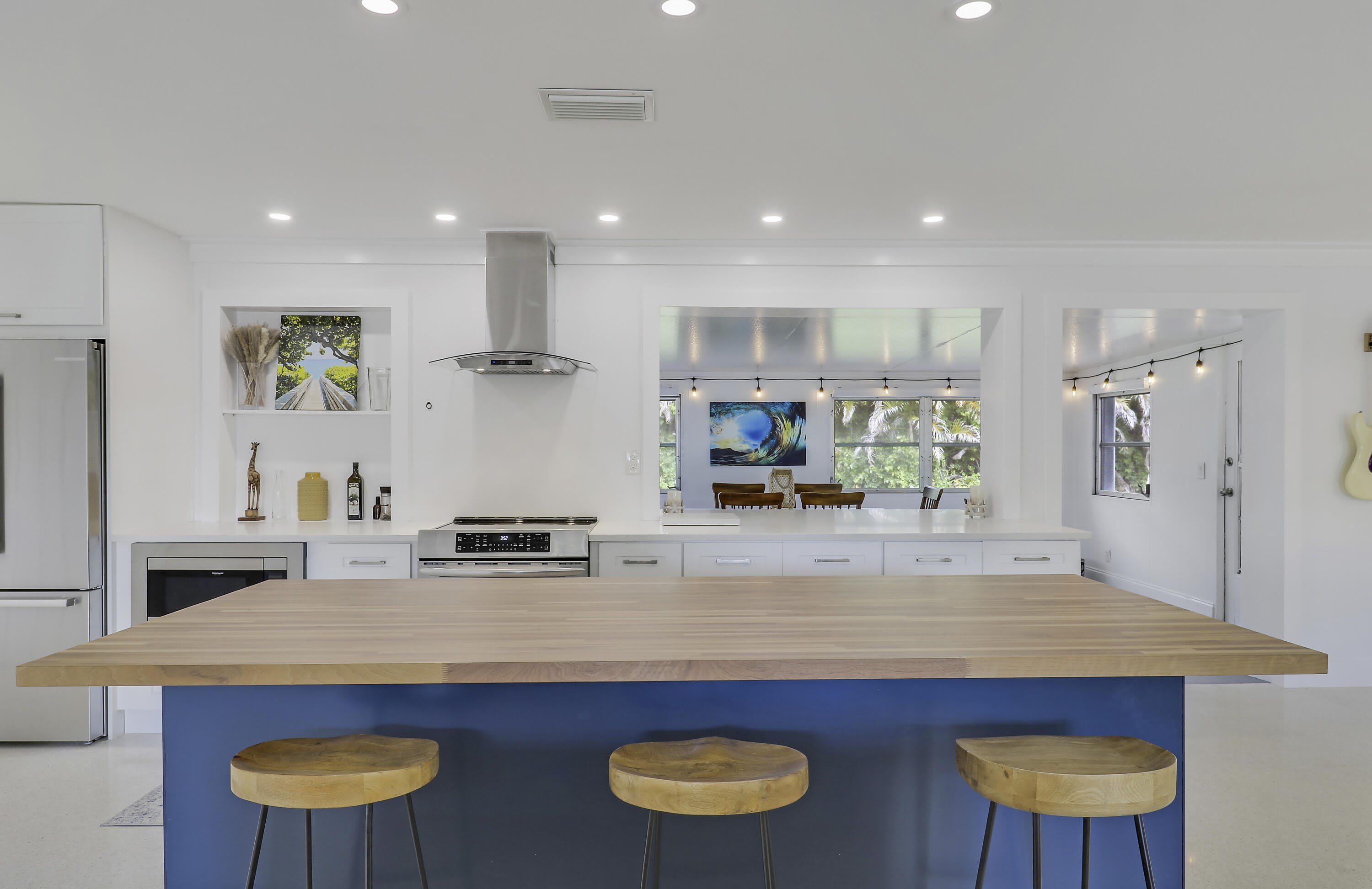 1518 Summer Avenue – photo 3