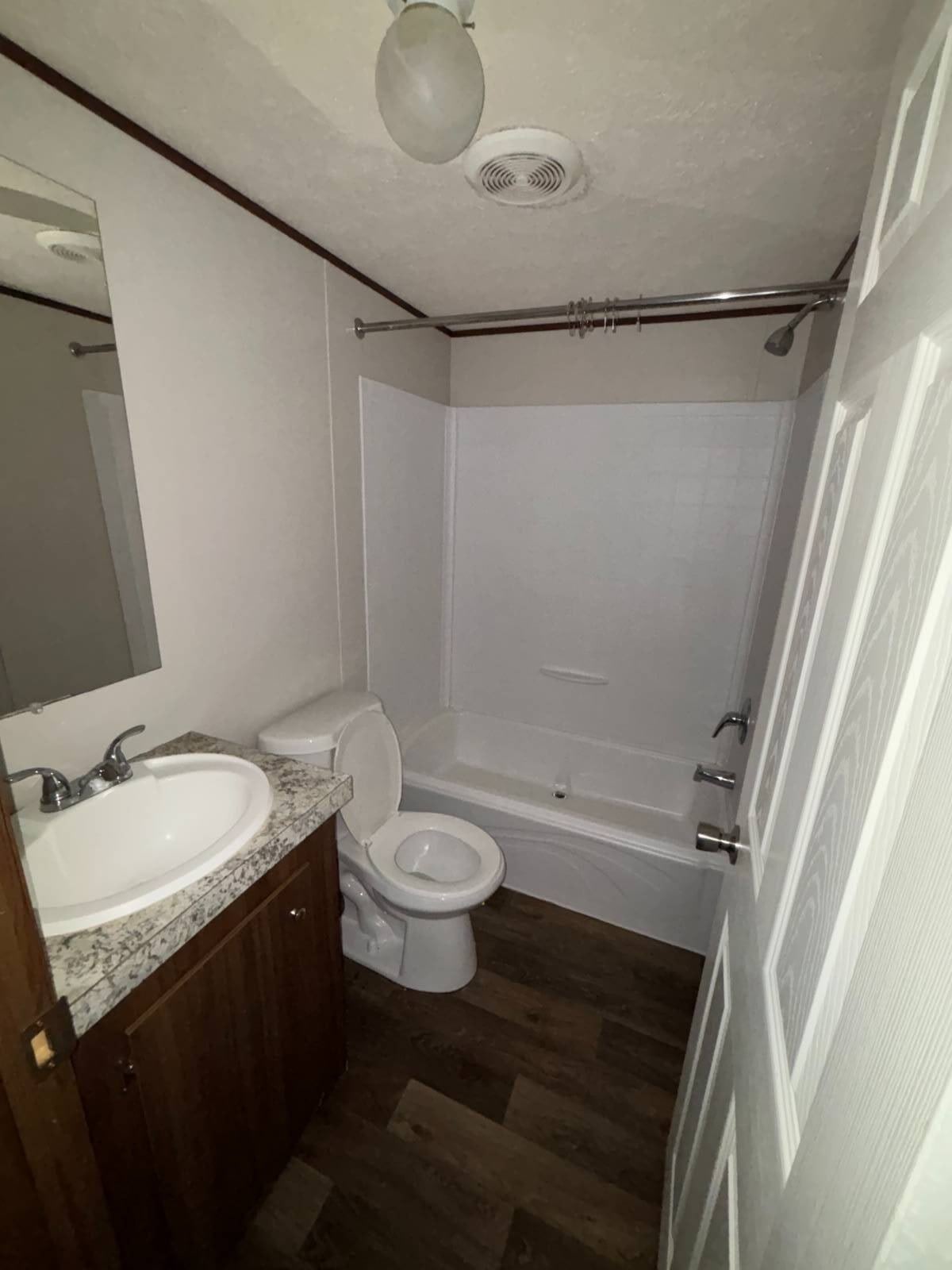 105 Exeter Lane – photo 5