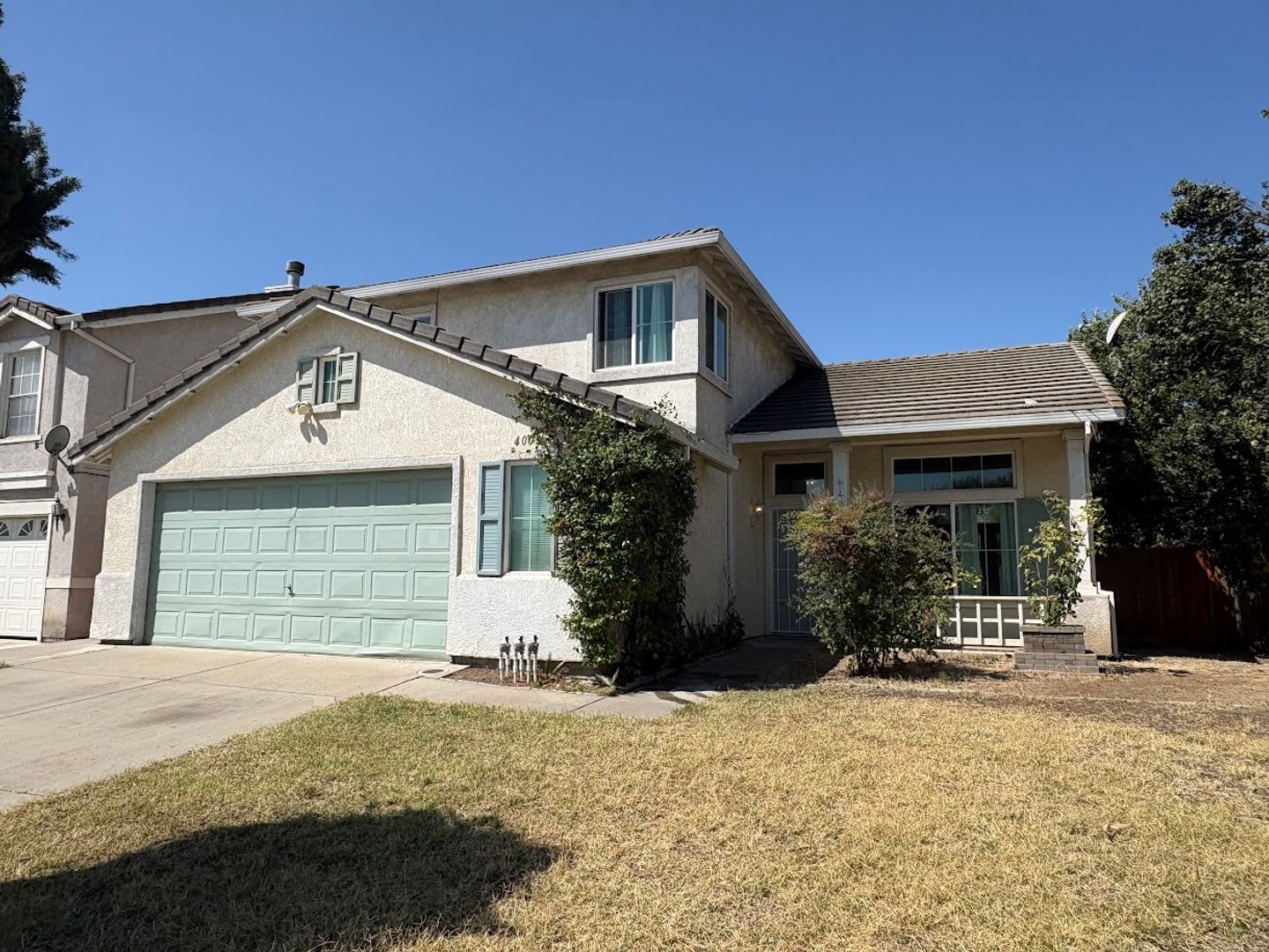 Spacious Four Bedroom Home in Western Ranch – photo 1