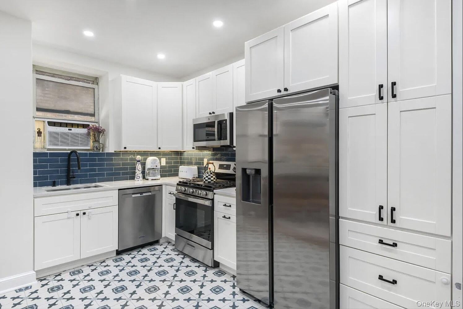 82 IRVING Place – photo 4