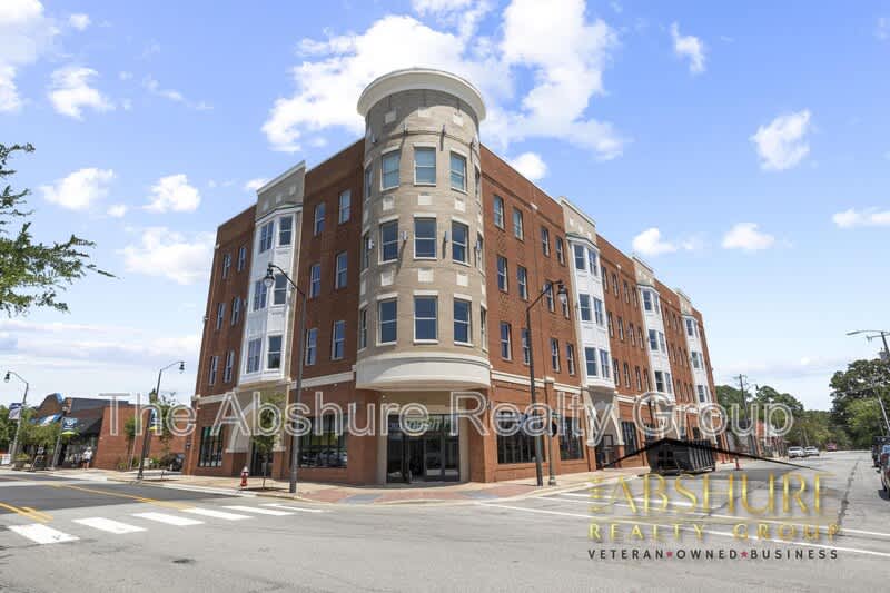 145 South Main Street – photo 1