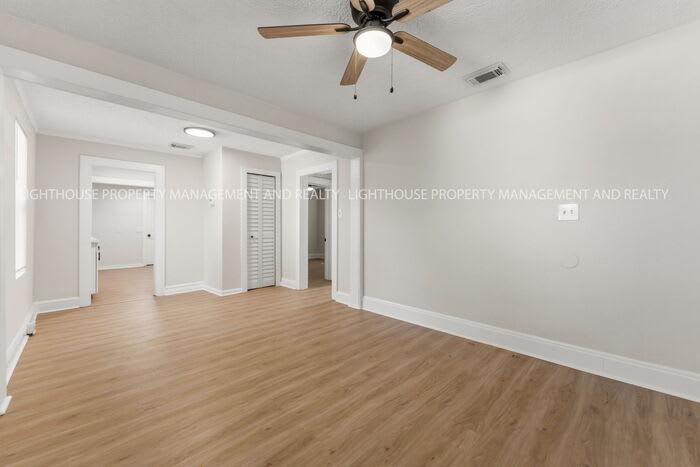 1873 West 12th Street – photo 5