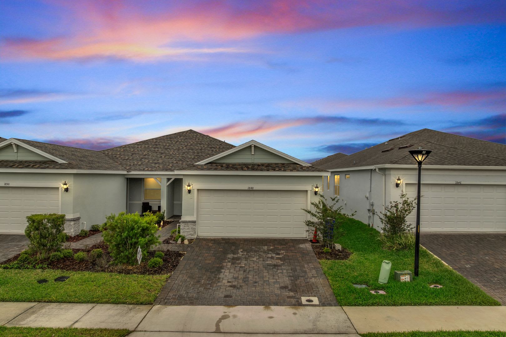Beautiful 2/2 Villa with Office in Tohoqua in Kissimme a 55 plus community! Available Now! – photo 2