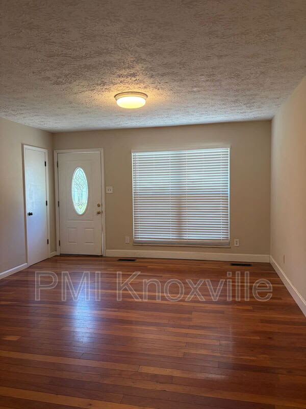 4100 Abercorn Rd – photo 5