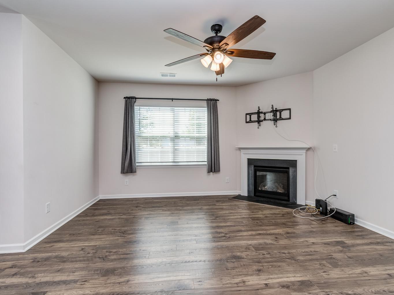 9073 Remnick Drive – photo 5