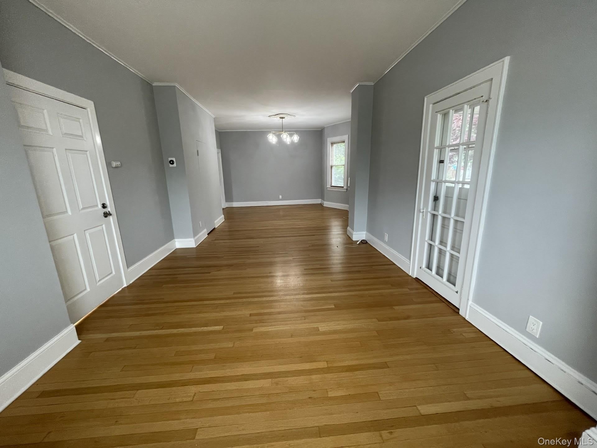 248 Denton Avenue – photo 4