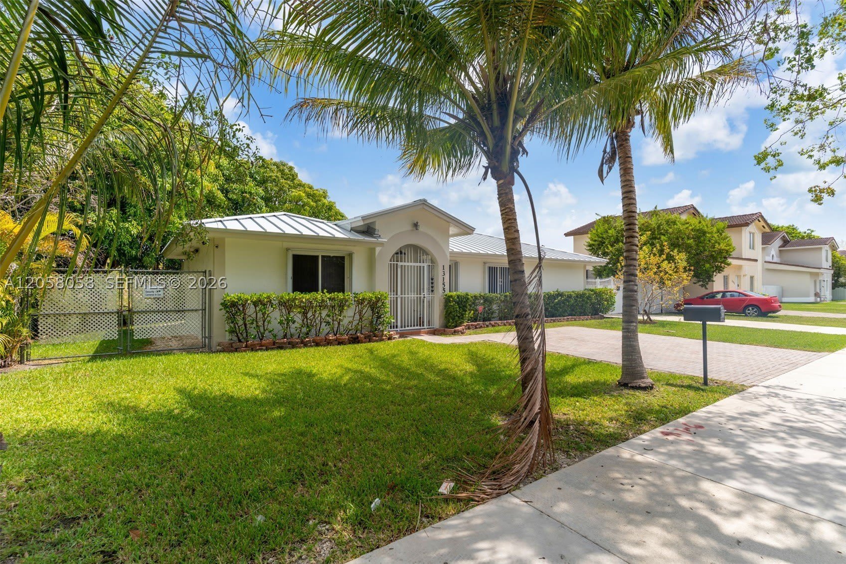 13155 SW 268th St – photo 2