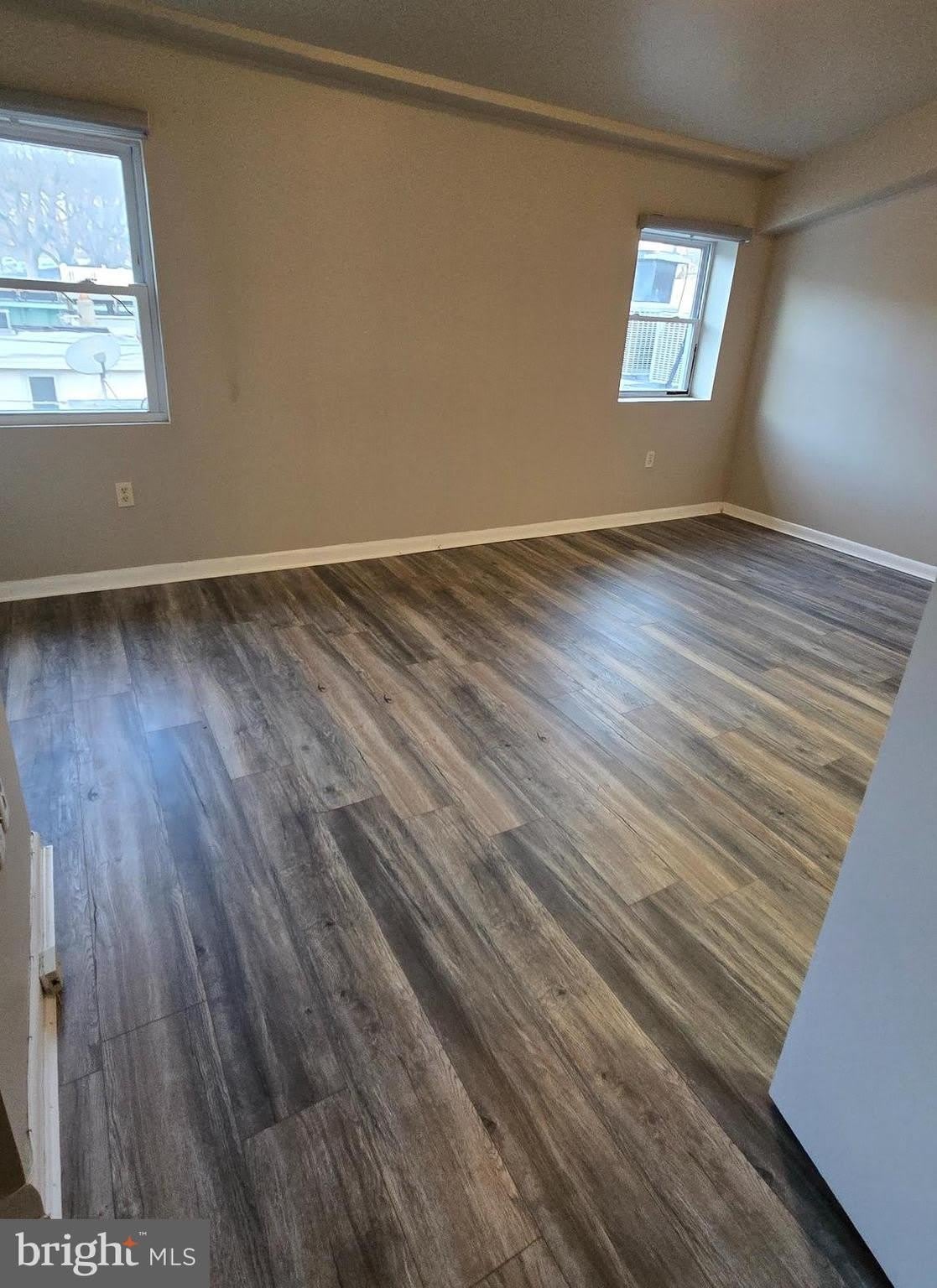 4303 Main Street – photo 5