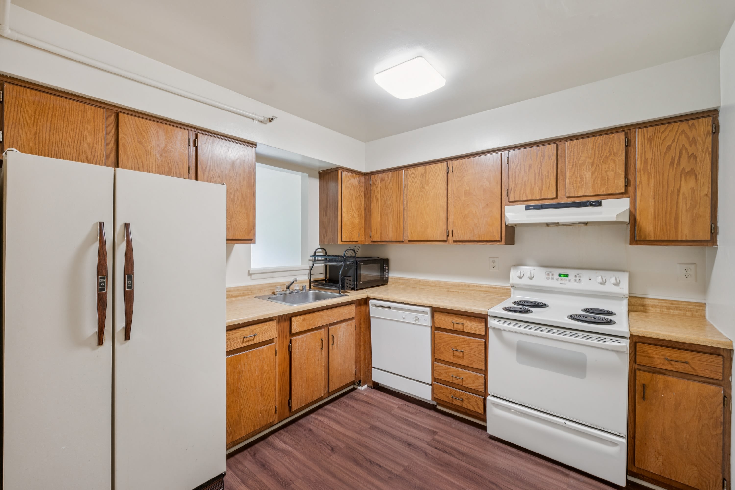 4833 Berwyn House Road – photo 3