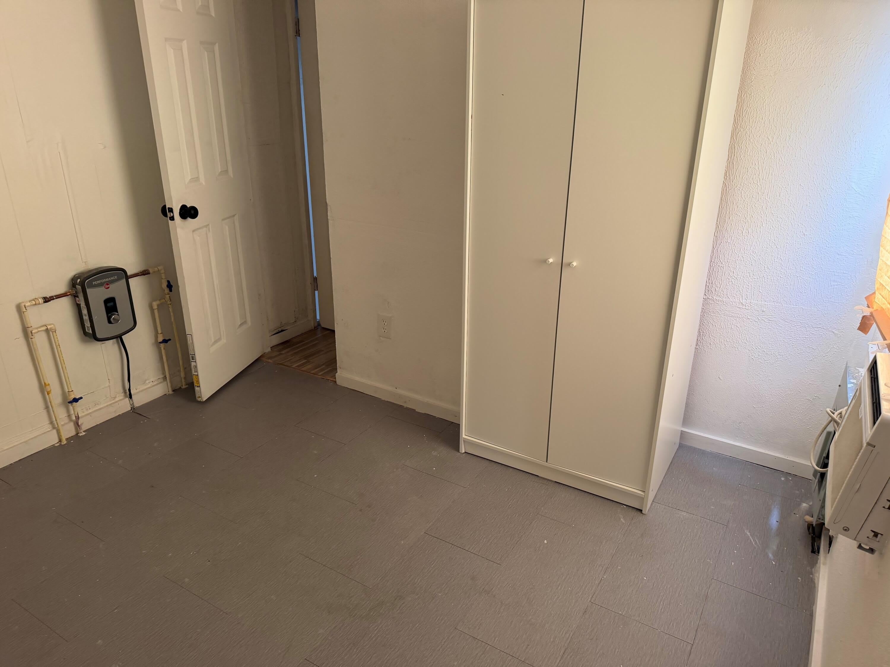 8556 BERKLEY Drive – photo 3