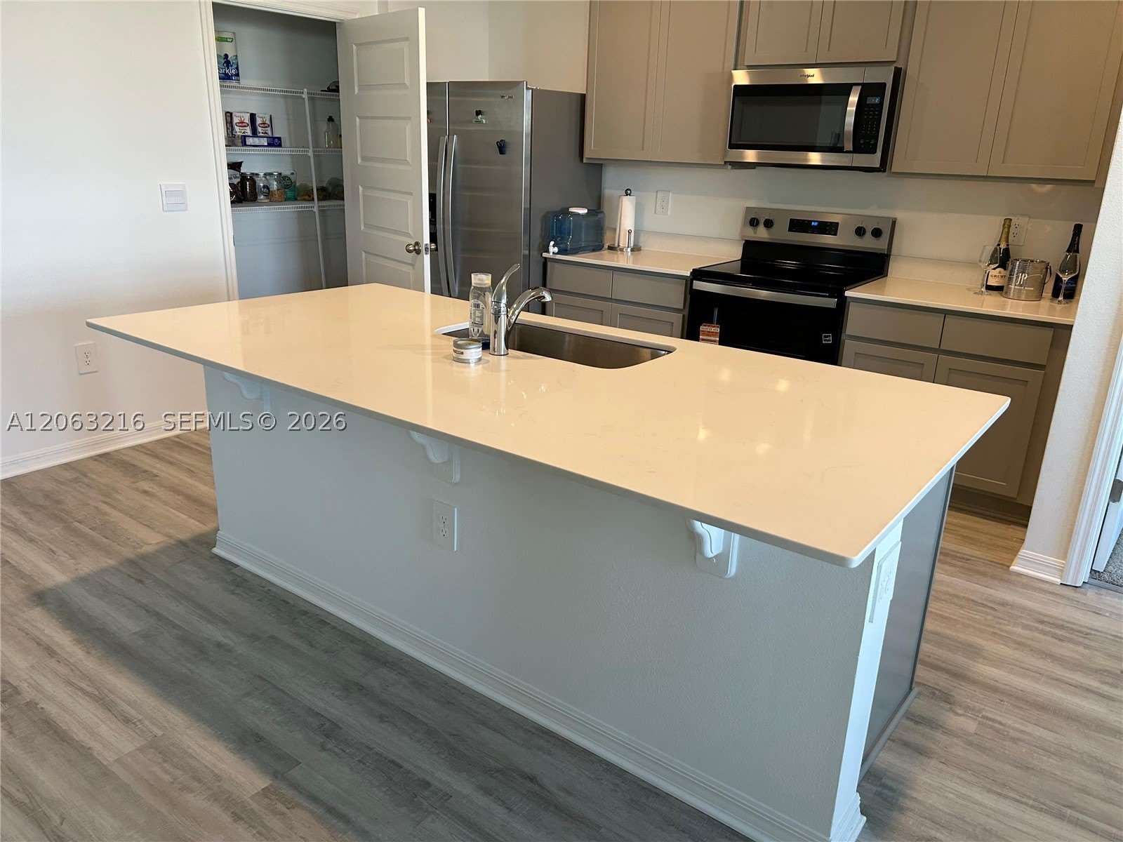 632 Taylor Groves LN – photo 4