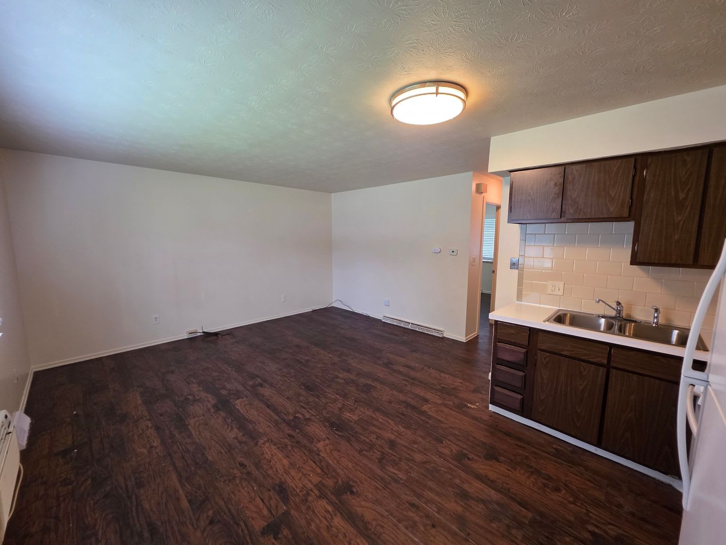 531 Baltimore Ave – photo 2