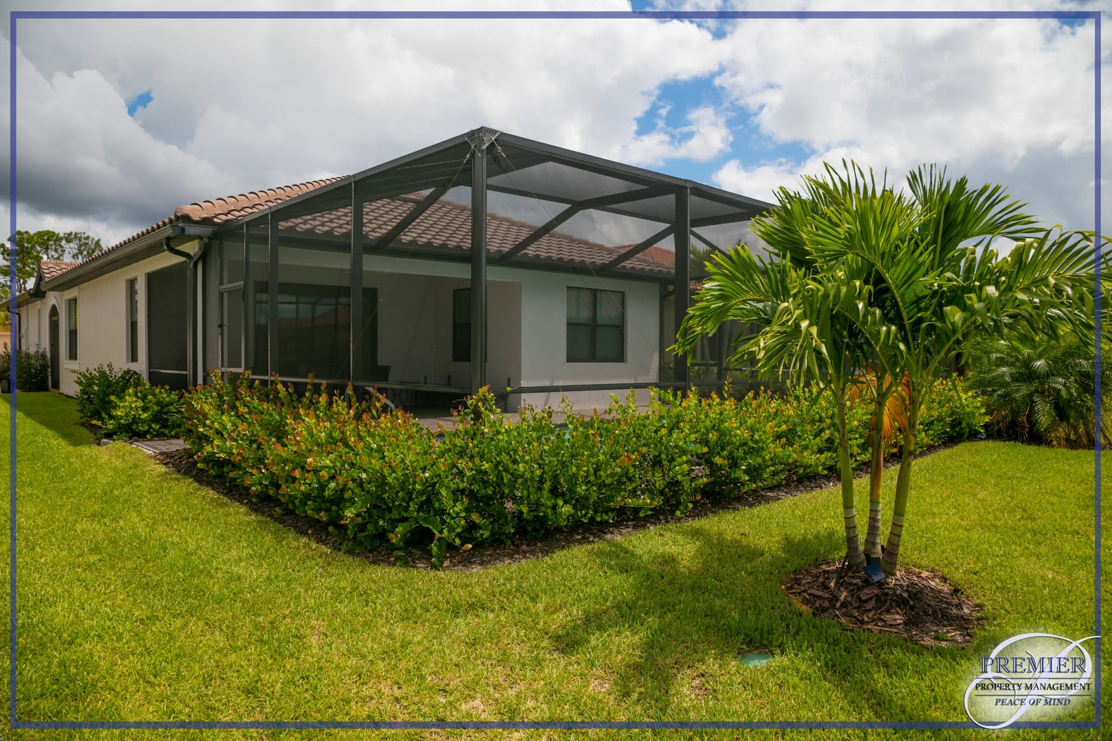 MODERN BEACH HOME – photo 1